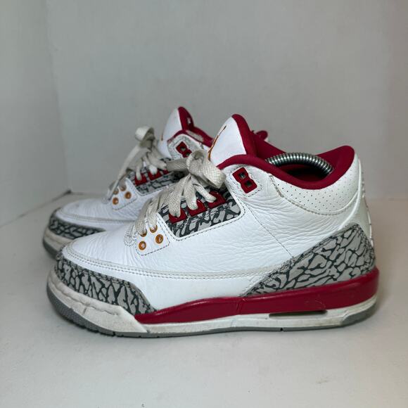 Nike Air Jordan 3 Retro OG Sneaker Shoes Cardinal Red Youth Size 4 - Picture 5 of 9